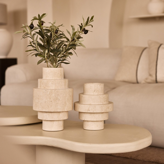 Agano Vaas travertine L