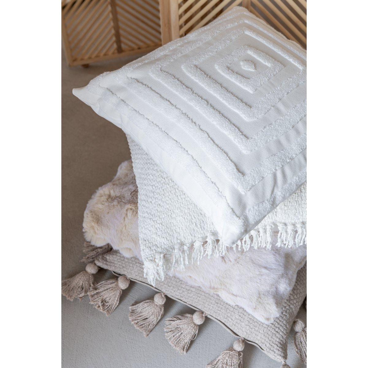Kussen Kwasten beige